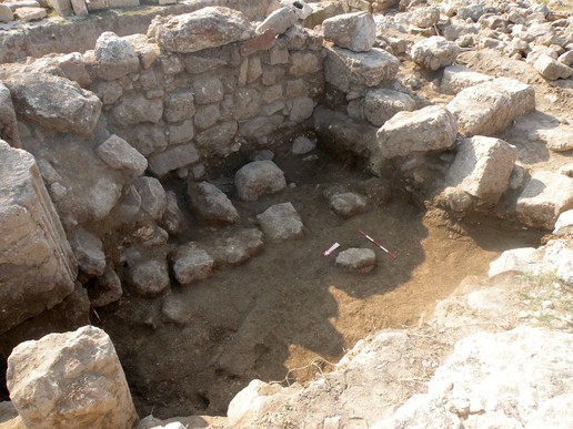 Fig. 5. Trench T1/3-W: Ayyubid phase. View from the Northwest (image by Mariusz Burdajewicz).