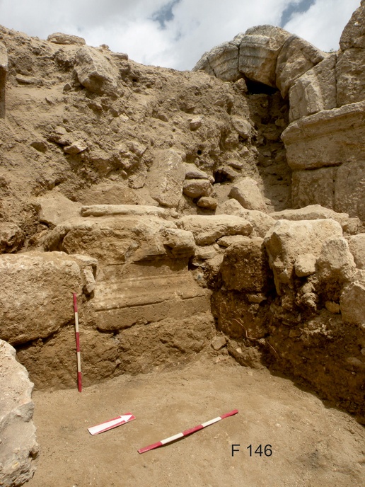 Fig. 7.  A column base carved together with its socle from a limestone block (image by Mariusz Burdajewicz).