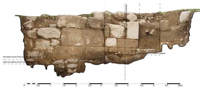 Fig. 10. Trench Sq1: west elevation of the N-S wall (image by Anna Kubicka)
